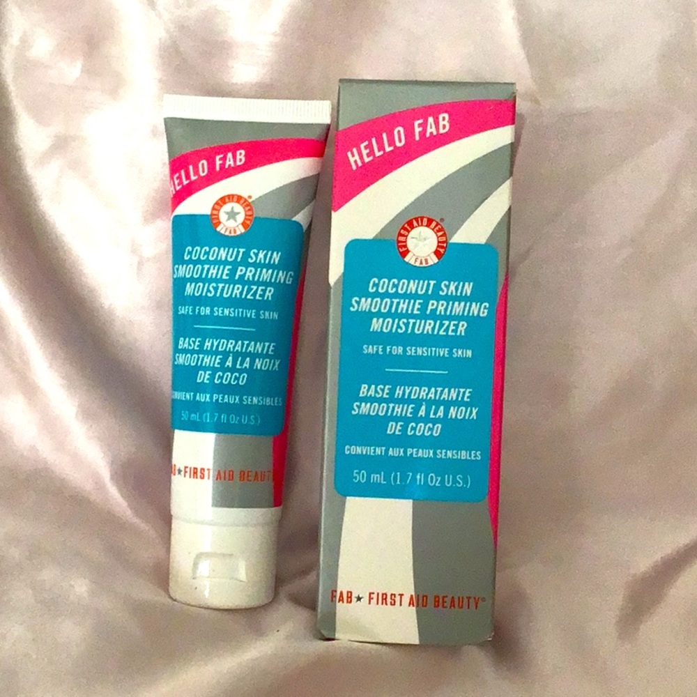BNIB Coconut Skin Smoothie Priming Moisturizer
